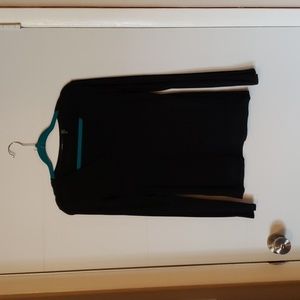 Tahari Long Sleeve Pullover